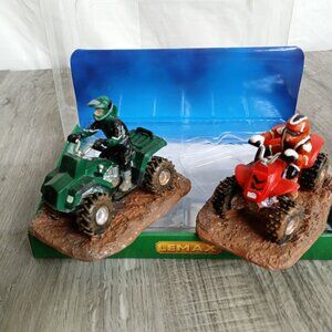 Lemax Atv Action #23945 Figures 4 Wheeler Mudding Dirt Racing Table Shelf Accent
